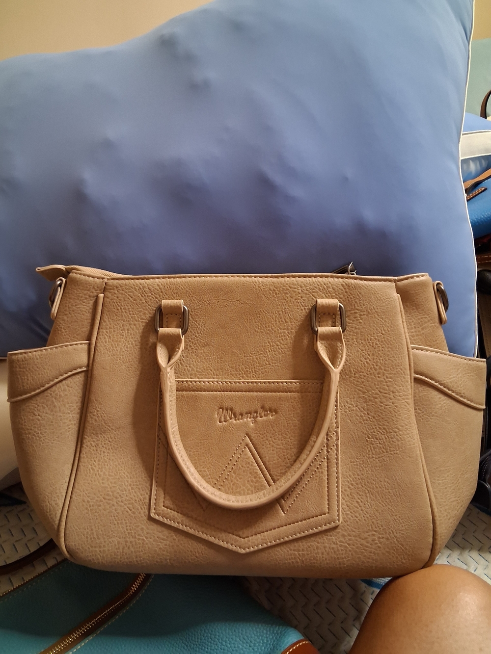 Wrangler Tan Textured Tote with Front Pocket